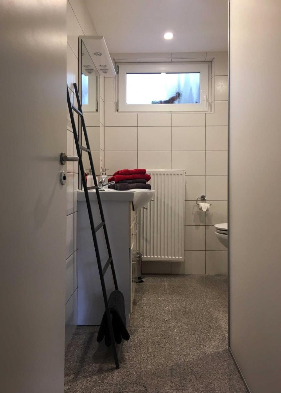 Ferienwohnung Im Paradies Momlingen エクステリア 写真